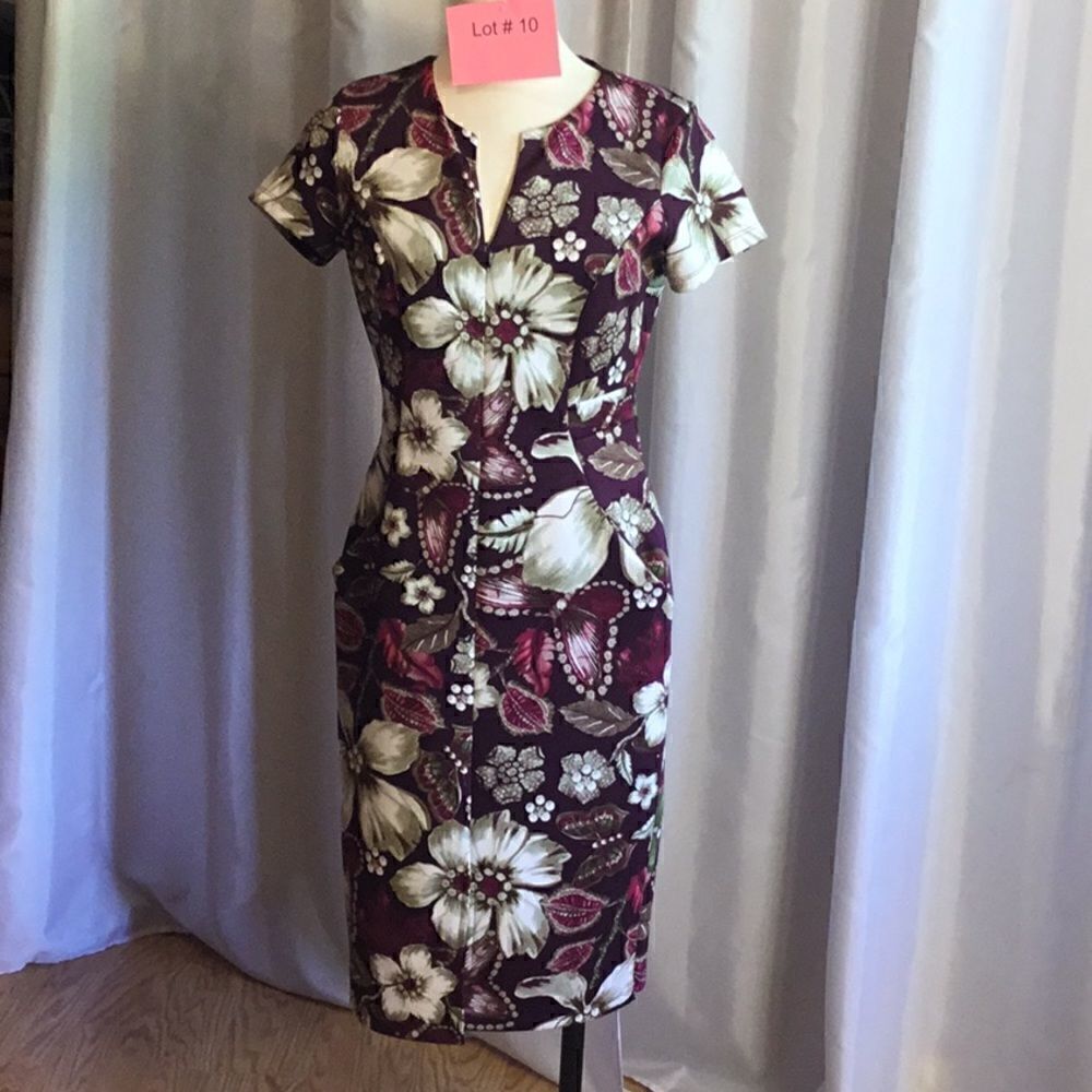 Beautiful fall dress with front zipper, skirt pockets in size 8 by ENFOCUS - Picture 2 of 13